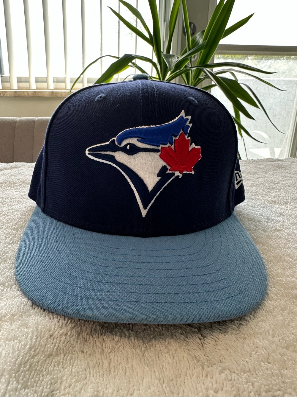 Toronto Blue Jays New Era 59FIFTY Fitted Hat Navy Light Blue Size 7